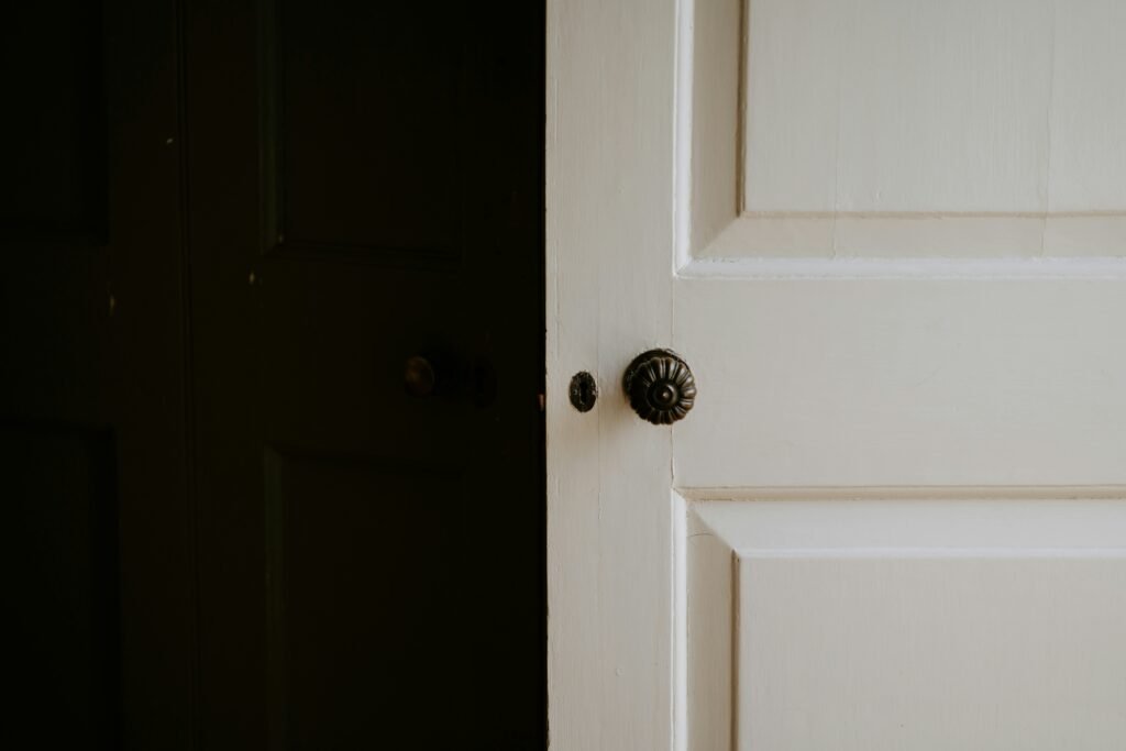 Adjusting door hinges guide showing door hinge adjustment representing adjusting door hinges tighten bend align loosen level door how to adjust a door hinge interior door hinge adjustment guide
